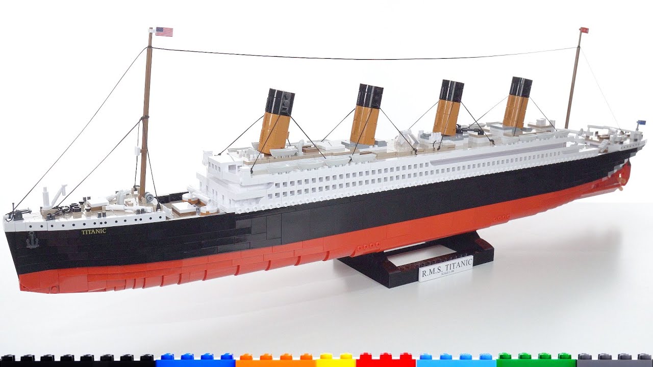 Cobi . Titanic 1:300 scale set review! Over 3 feet long, solid as a  rock - YouTube