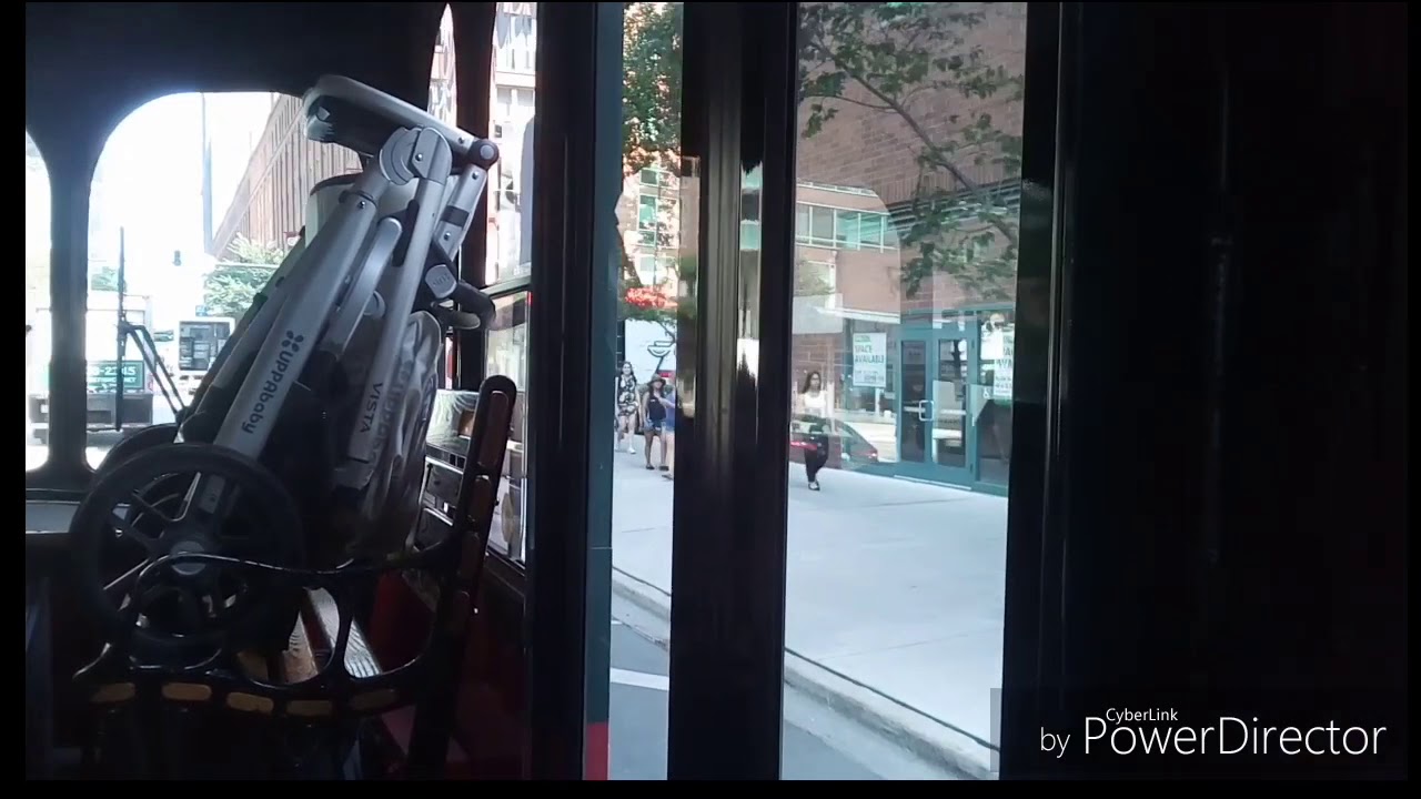 Full Ride On Navy Pier Free Trolley Service 214 To Navy Pier YouTube