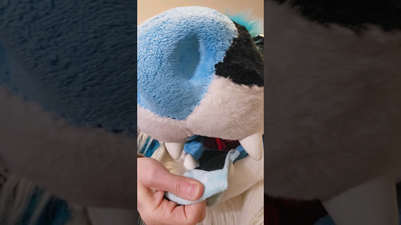Can Removable Tongue On Fursuit's Head