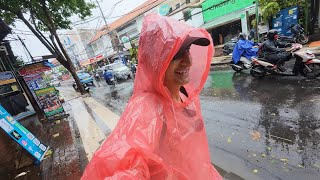 🇮🇩 POV: A Rainy Walk Through Legian Street to Waterbom Bali! 🌧️🚶‍➡️