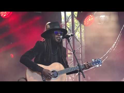 Tété - Me ressourcer (Live) Festival Paris Paradis 2022/09/17