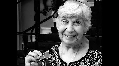 Betty Roe: Carillon | Katherine Burk, organ