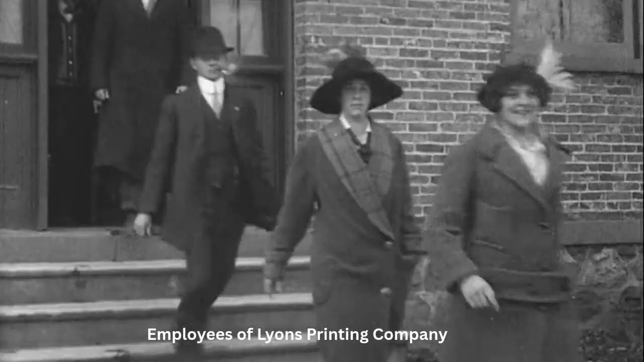 Lyons in Motion - Turn of the Century