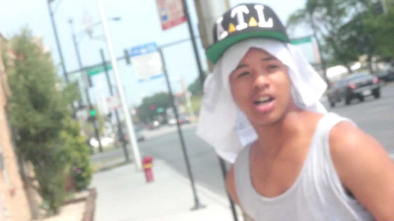 @YOUNGHOODCHIANO IN @VSOPSTUDIOS RECORDING "GOLD CHAINS AND BRACELETS" | SHOT BY: @CEOACEBEEZY