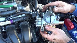 20072013 Toyota Corolla How to Clean the Throttle Body and the Idle Air Control Valve PART I