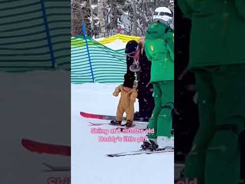 She was born for the snow. 🥺| 📹: (TT) houghton.family #Olympics