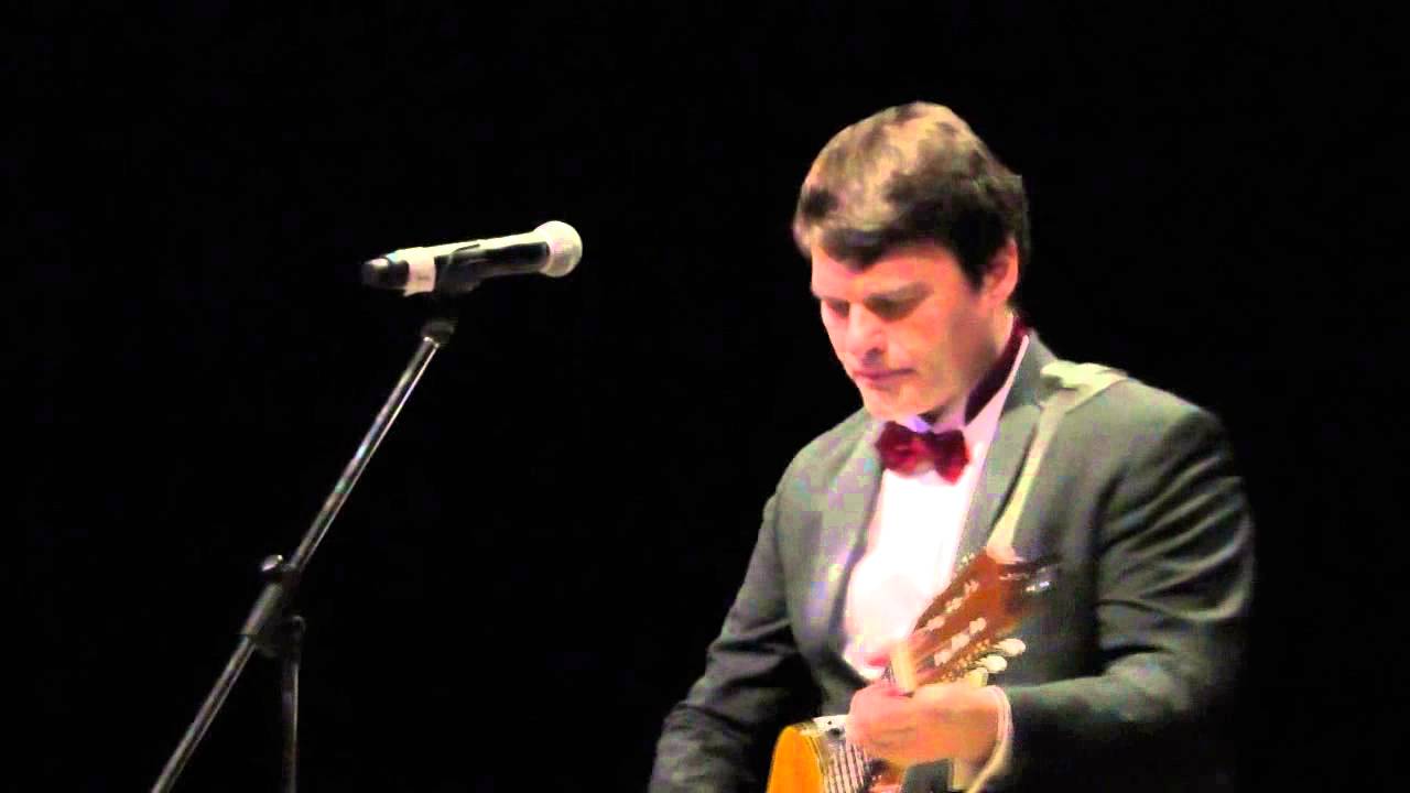 Здесь птицы не поют... Б.Окуджава. Поет Е.Дятлов - YouTube