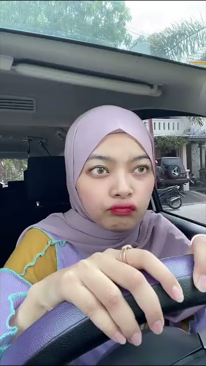 Baby Lala ketemu Bocah di jalan by Leyla Aderina