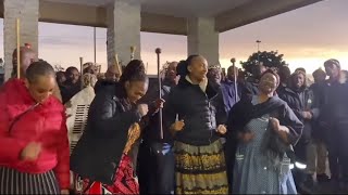' IYODWA INKOSI ' Princesses and  King Misuzulu Brothers Singing @ Kwakhangelamankengane