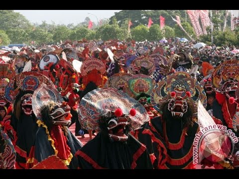 pagelan akbar barong kediri