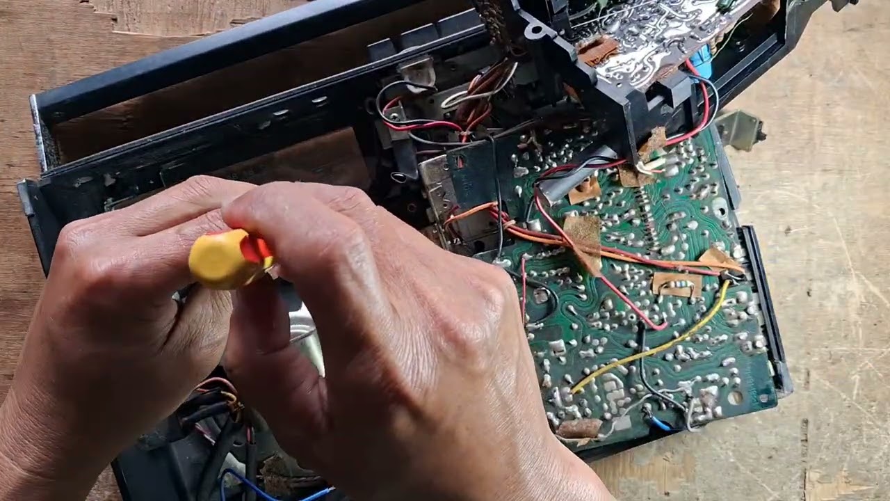 SONY CF 1450 BÁN 30K 