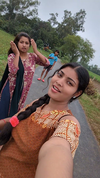 Es pyar se meri taraf na dekho #bollywood #love  #song