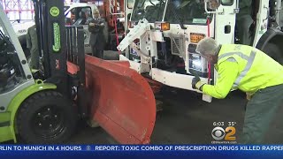 Tri-State Area Braces For First Taste Of Winter Weather