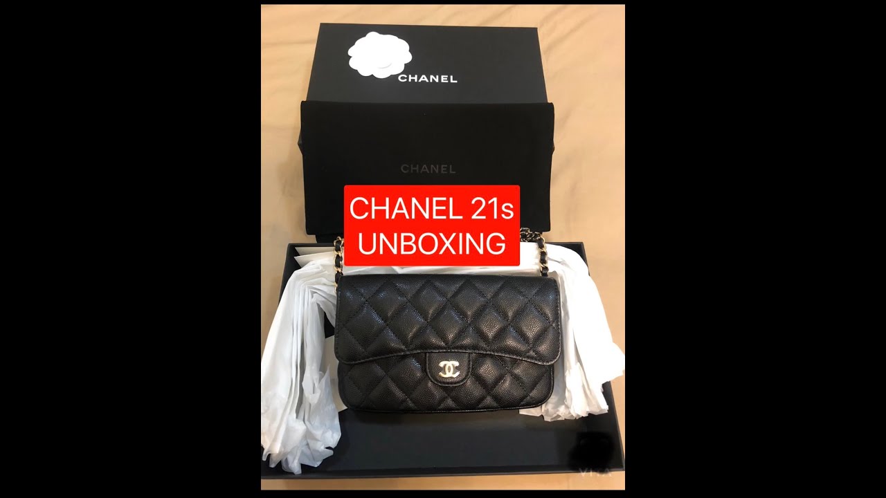 CHANEL 2021 SS Classic Flap Phone Holder With Chain (AP2096)