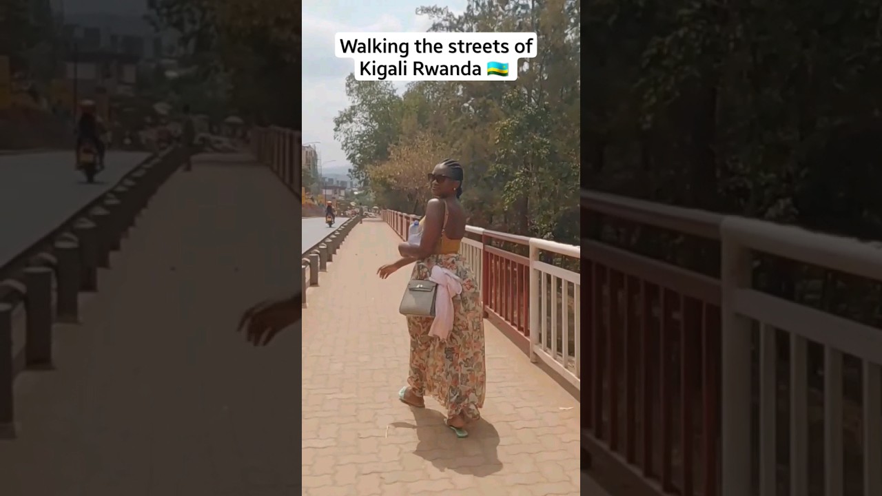 The confidence to do touristy things in a new country is always 💯 