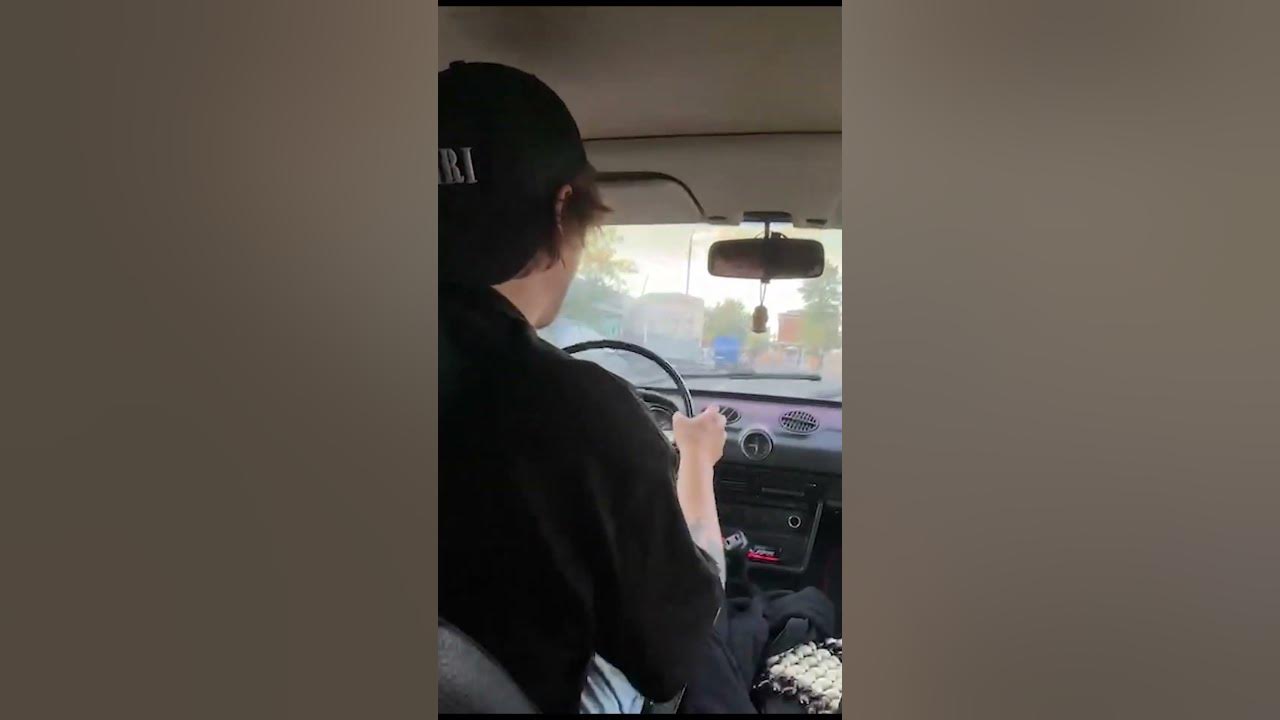 Марк Гуакамоле затормозил на полном ходу - YouTube