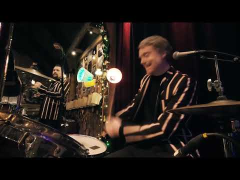 Svenssen - Take