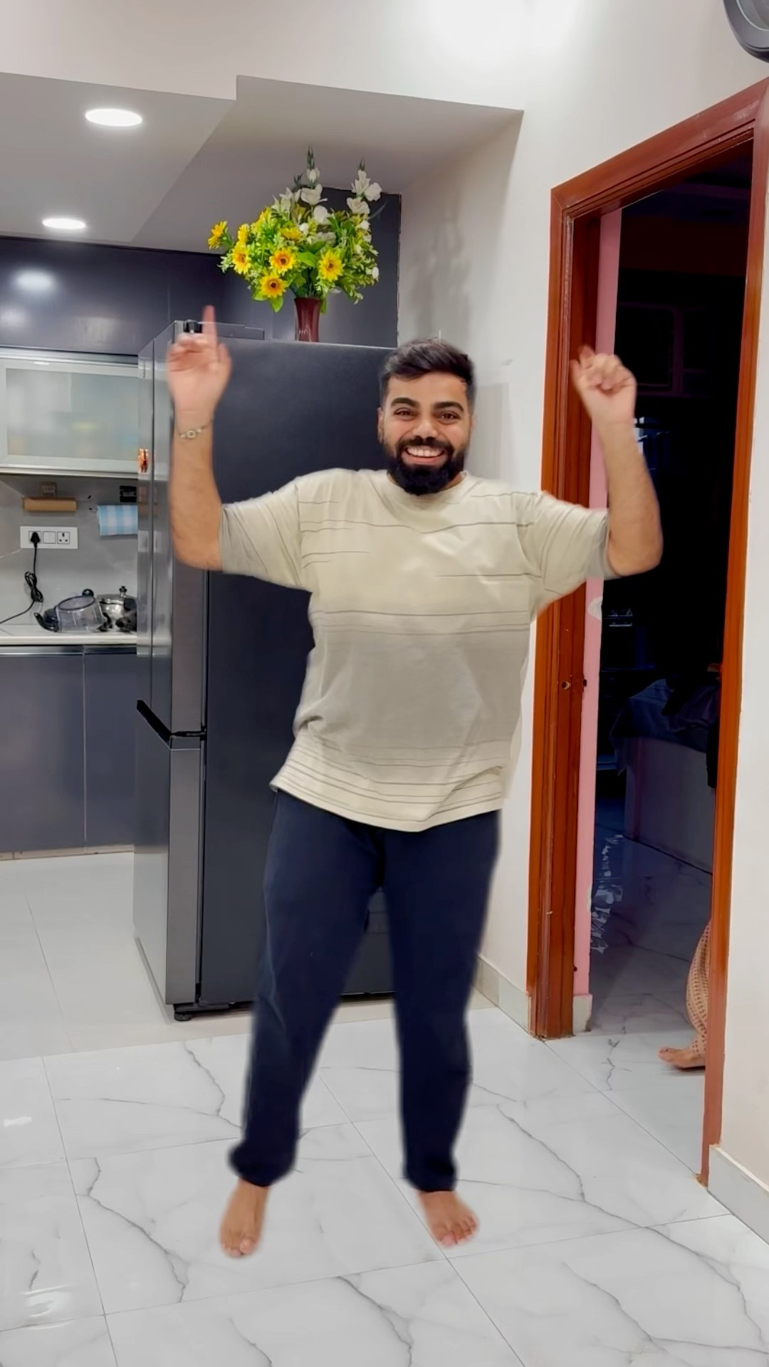 Mummy k aate hi gaurav kaha gayab hogaya #shorts #gauravaroravlogs #youtubeshorts