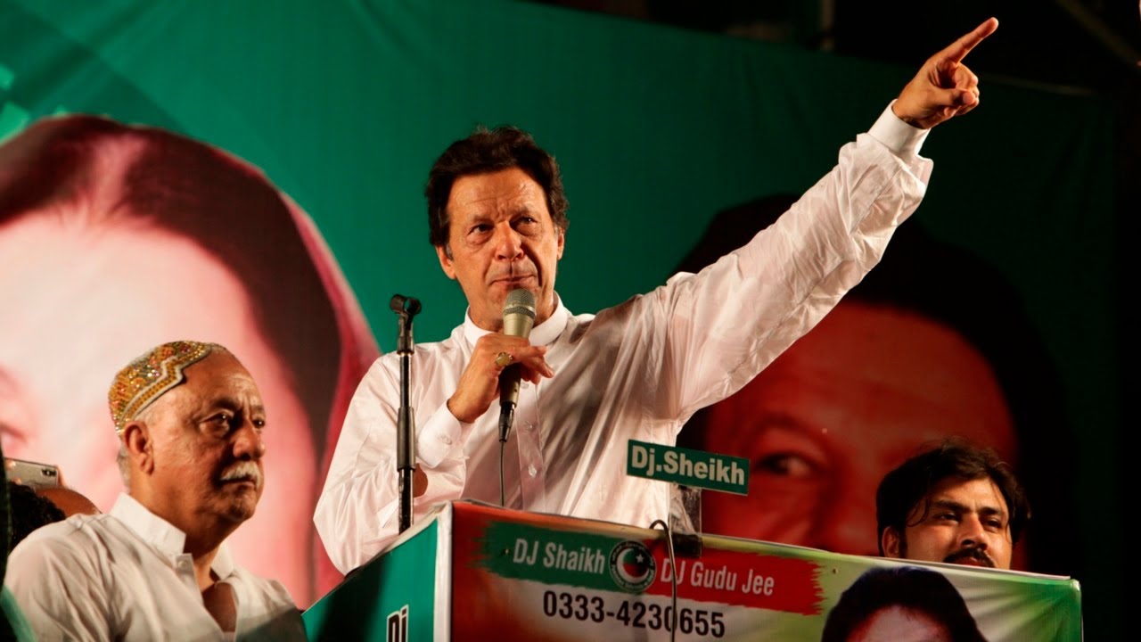Protests in Pakistan over Imran Khan's arrest result in death and mass arrests