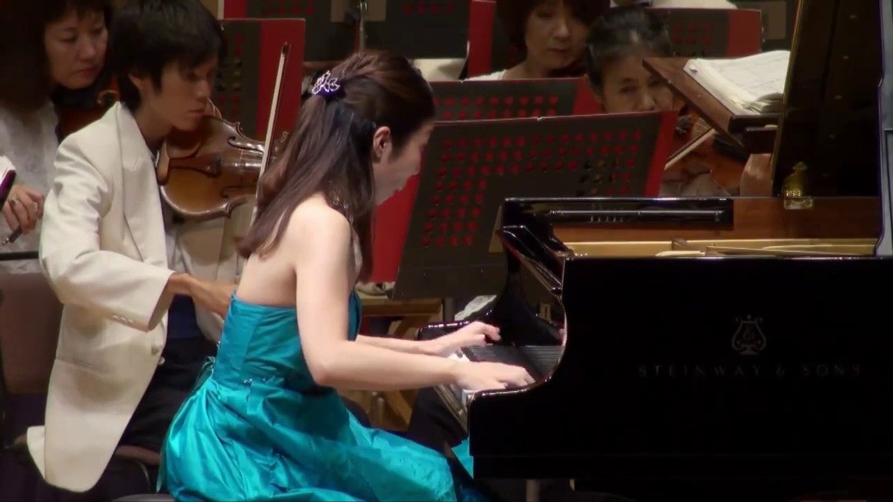 ベートーヴェン : ピアノ協奏曲 第5番 変ホ長調「皇帝」 Op.73 第2-3楽章 pf. 梅村知世（PTNA2010 特級グランプリ）