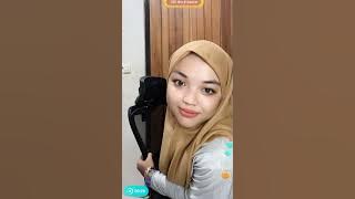 live hijab montok goyang bikin ga tahan