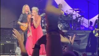 Pink “What’s Up” @ Ohana Festival