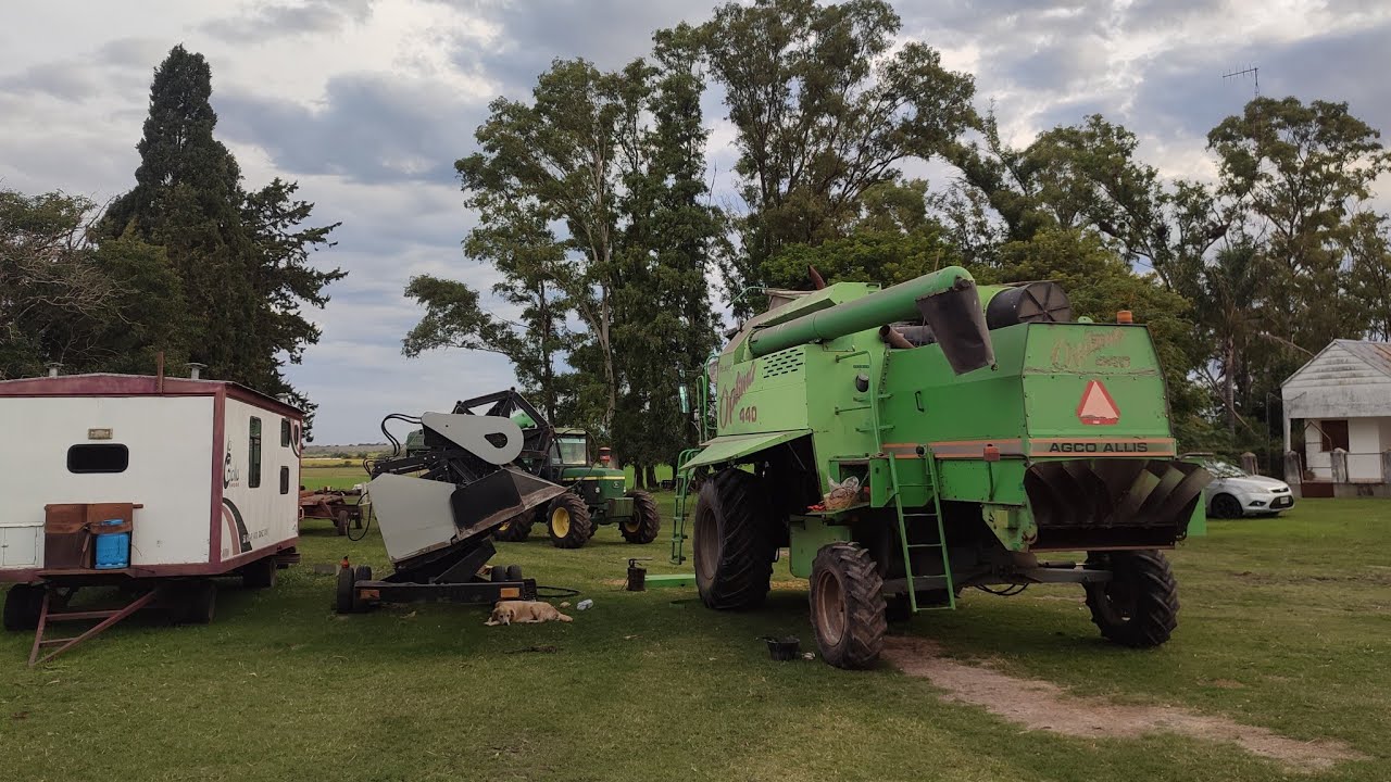 Enterrada de fumigadora + preparación de cosechadora