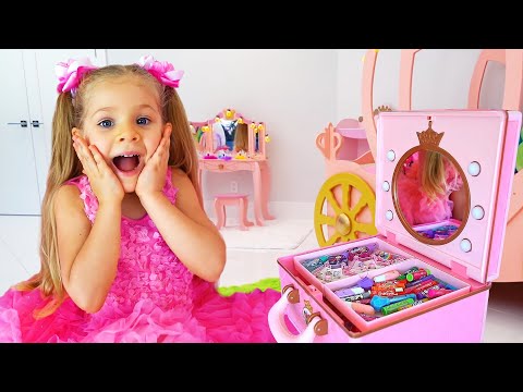 ديانا تتظاهر باللعب في صالون تجميل الألعاب للفتيات