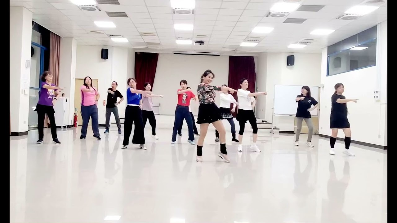 三峽北大南園班《小城夏天》流行舞/廣場舞  編舞：林舒襄老師 #流行舞 #廣場舞 #舞蹈