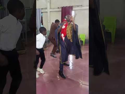 Itakushangaza Maajabu Ya Mungu Tazama Hii Nyimbo