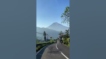 Vibes pemandangan sama lagu nya bikin candu.. #ceritaalam #cinematic #wisata #gunung #wisata