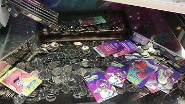 Main Event Arcade - Spongebob Coin Pusher Part 2 & Pizza Break