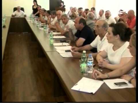 ხელვაჩაურის საკრებულოს რიგგარეშე სხდომა  ოპოზიციური პარტიათა ბოიკოტის ფონზე ჩატარდა