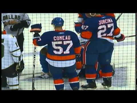 John Tavares gets a concussion against the Dallas ...