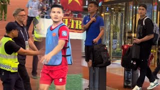 Quang Hải khóc ngất, HLV Troussier vội vã về khách sạn sau trận thua đậm 0-3 trước Indonesia