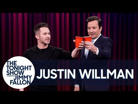 Video: Waar woont Justin Willman?