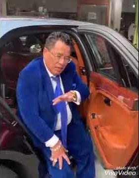 Story wa bucin hotman paris