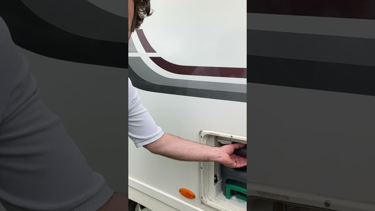 How to fill flush on Thetford 402C toilet YouTube