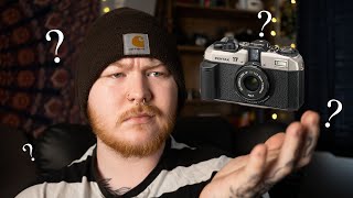 The Pentax 17 Is Weird
The Pentax 17 hit the shelves a few weeks ago and is getting a lot of praise from other film photographer youtubers. However, I think creating this camera is a very strange move on behalf of Pentax and I think it would have been much better if they catered towards the film photography community rather than social media.
Instagram:
https://www.instagram.com/taranspictures/
Music:
Massobeats - Serenity
https://youtu.be/pucXMAL6pug?si=3nMIalc38tItquez
Massobeats - Lotus
https://youtu.be/0RygB-mapsk?si=YQAF-UXsU-522B9W
Massobeats - Lucid
https://youtu.be/tEzzsT4qsbU?si=21BhPH4wPxShTFbC The Pentax 17 Is Weird