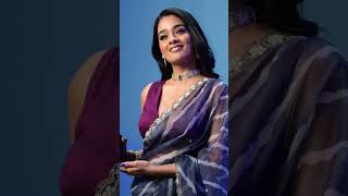 Gayathrie Shankar seems ecstatically happy after receiving the award | SIIMA 2023 | Dubai