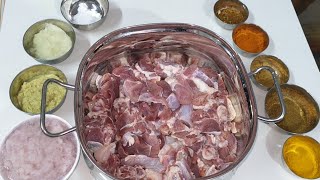 গন্ধ দূর করে সবচেয়ে বেশি স্বাদে খাসির মাংস রান্না করতে চাইলে আজই দেখুন এই রেসিপি | Mutton Curry screenshot 5