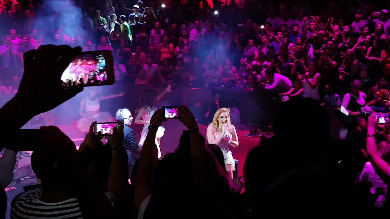 Jeans Con La Ilusión del Primer Amor YouTube