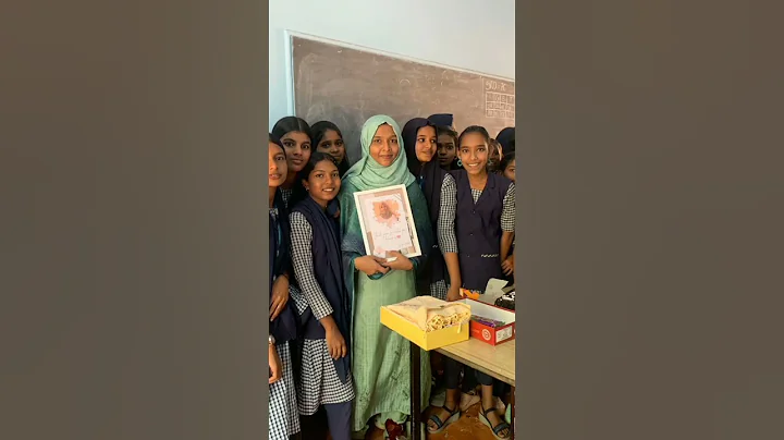My teacher surprise 🤗 - DayDayNews