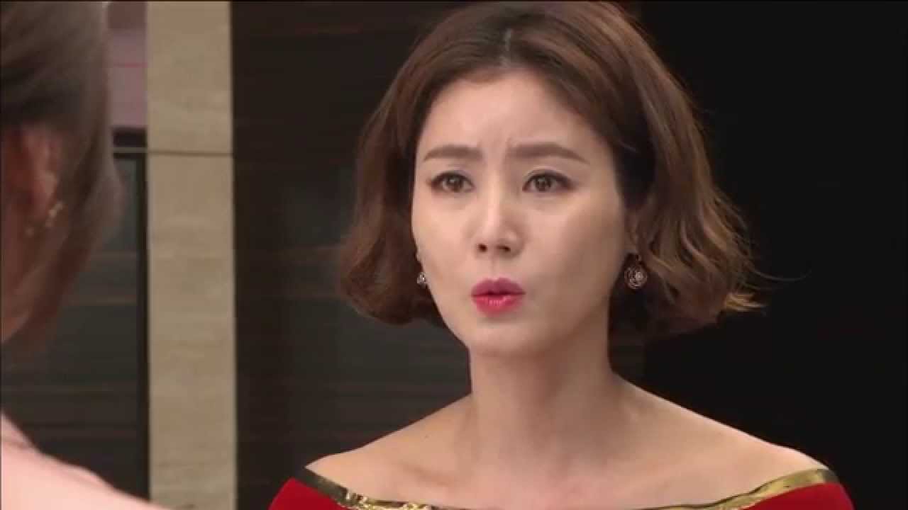 [Flower of the Queen] 여왕의 꽃 - Kim sung ryung's dress was torn 김성령, 양정아에 드레스 찢겨! 20150425