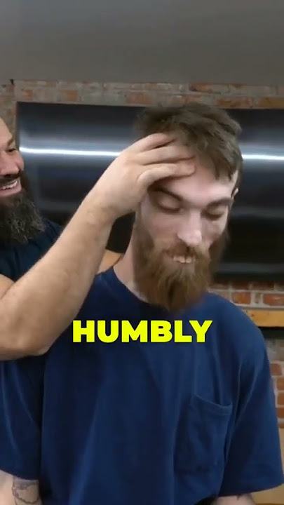THE TALLEST MAN IN HISTORY GETS CHIROPRACTOR ADJUSTMENT TO STAND UP STRAIGHT