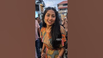 നവ്യ മാം ഞങ്ങൾക്കു മാത്രം ഫോട്ടോ കിട്ടിയില്ല😌 അതിനെന്താ ഫോട്ടോ എടുക്കാം 🥰 #navyanair  #pathirathri