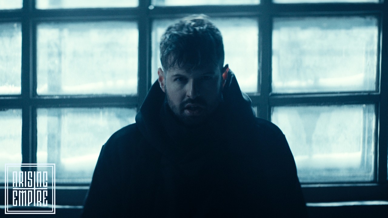 Mira REVNOIR – Fracture (OFFICIAL VIDEO) en YouTube Mira REVNOIR – Fracture (OFFICIAL VIDEO) en YouTube