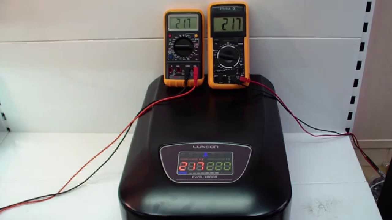 Стабилизатор напряжения Luxeon EWR-10000 симисторный, обзор - YouTube