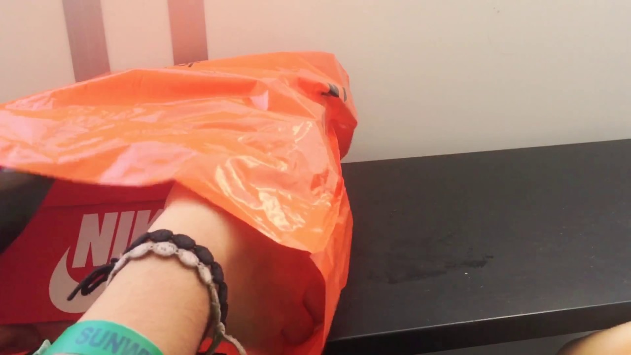 Unboxing And Review Of Nike Air Max Command Black