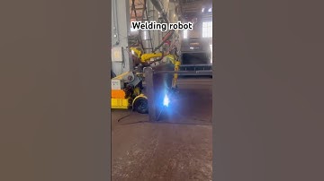 Is it convenient to drive this mobile welding robot for huge workpiece? #machine #welding #robot